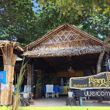 Rann Chalet Beach Side Ko Lanta Buitenkant foto