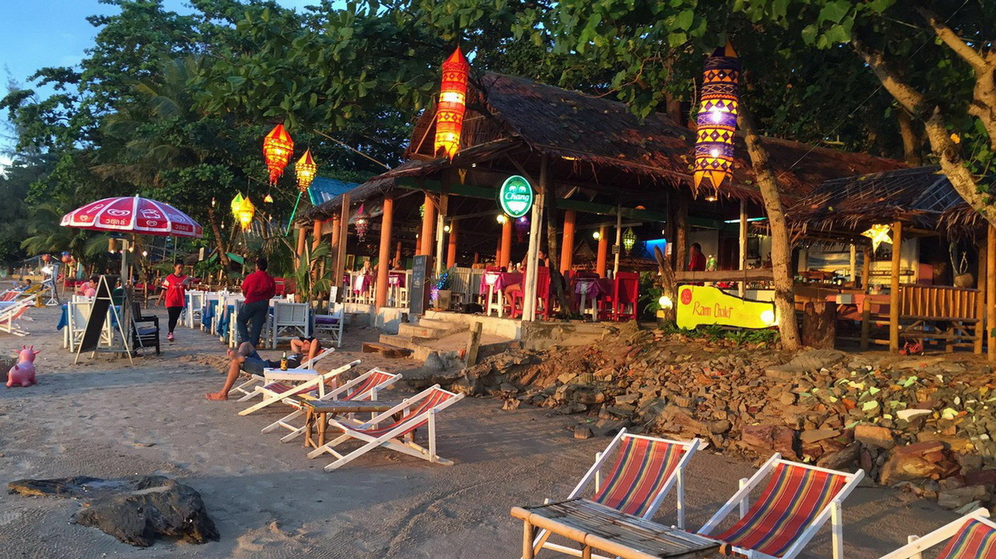 Rann Chalet Beach Side Ko Lanta Buitenkant foto