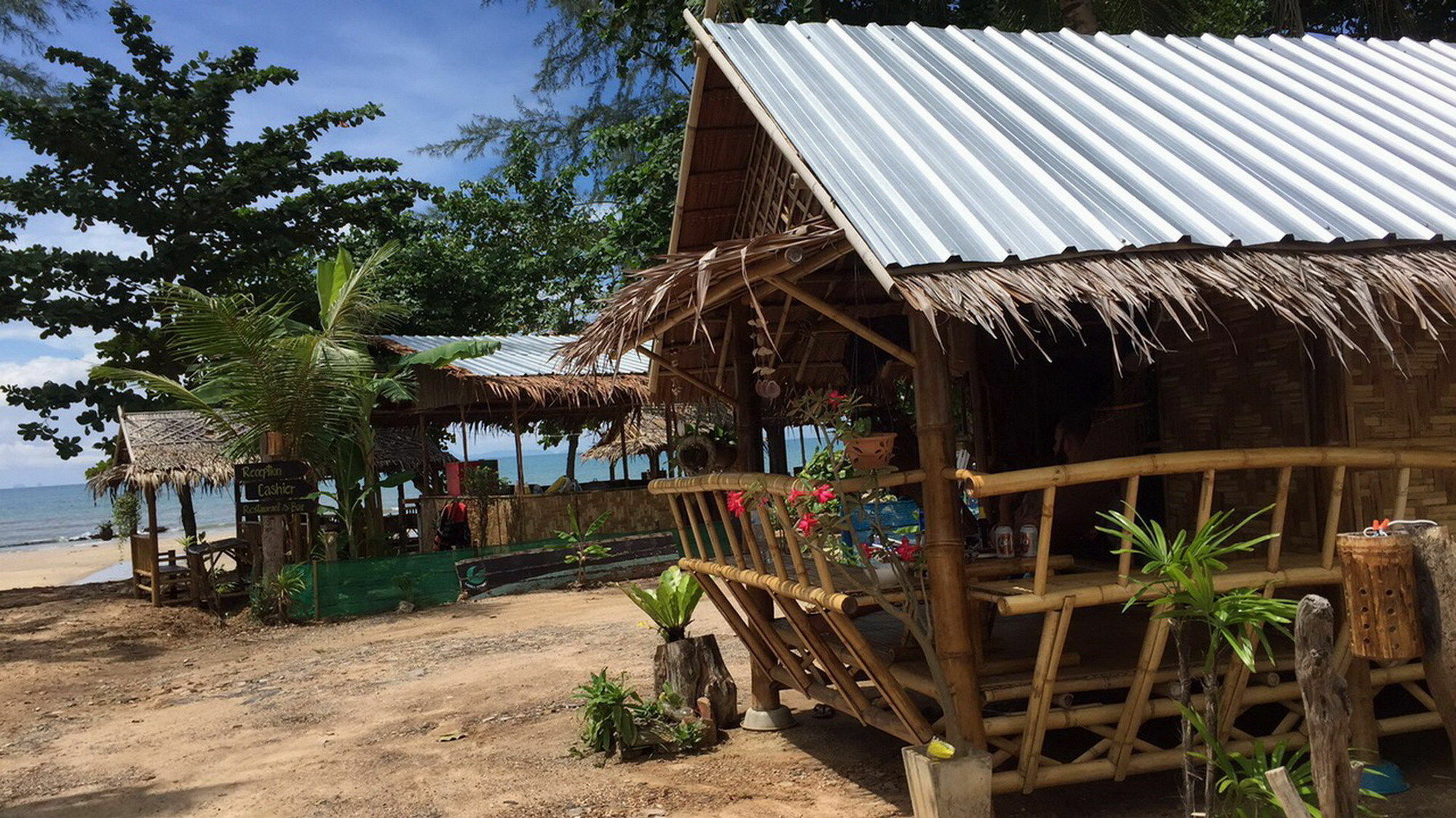 Rann Chalet Beach Side Ko Lanta Buitenkant foto